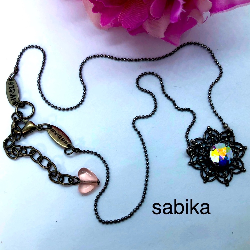 Sabika Desert Star Flower/Snowflake Necklace🌸❄️